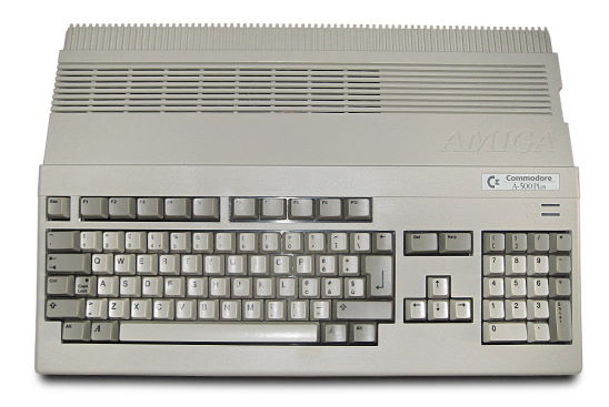 Amiga_500_Plus_(white_background).jpg